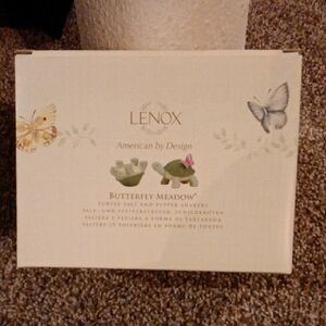Lenox Butterfly Meadow Turtle Shakers